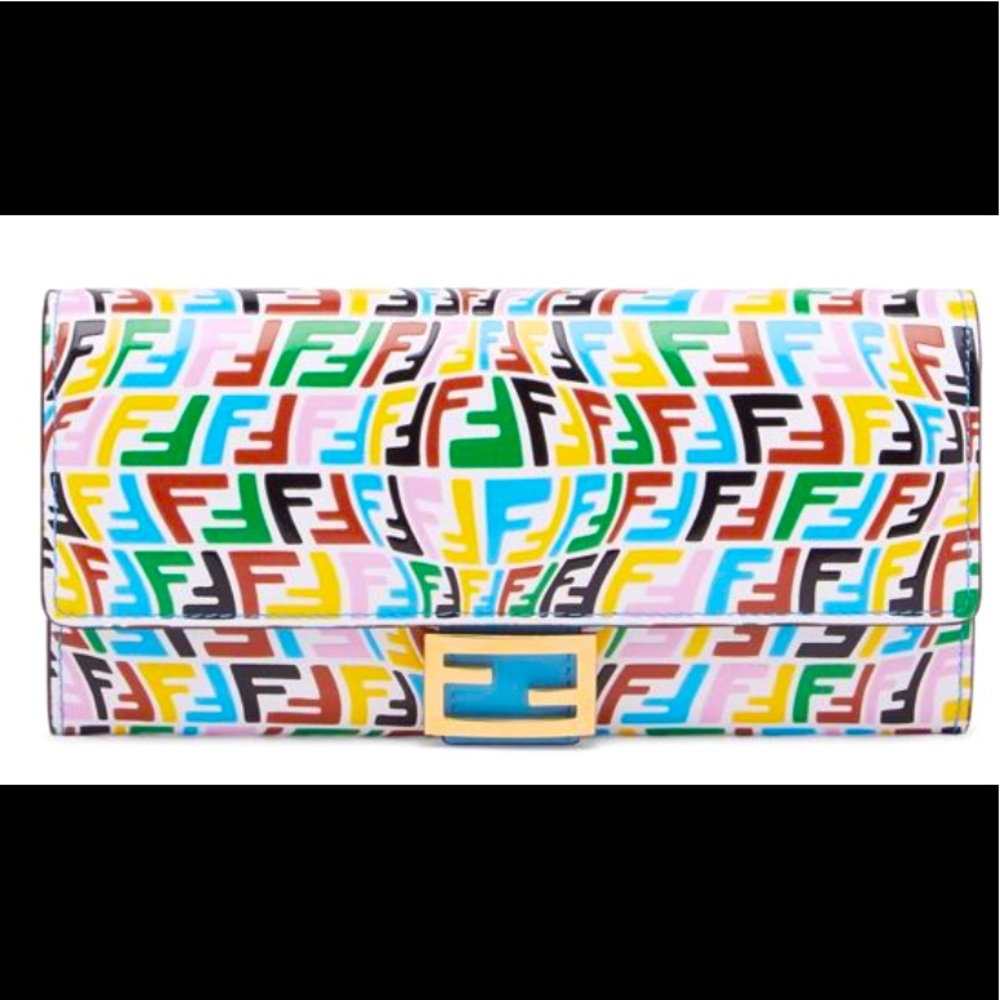 Fendi FF Fish-Eye Motif Continental Wallet 💯Authentic